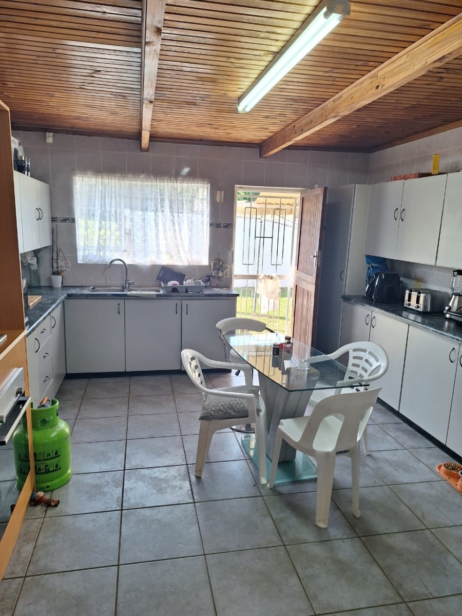  Bedroom Property for Sale in Amalinda Eastern Cape